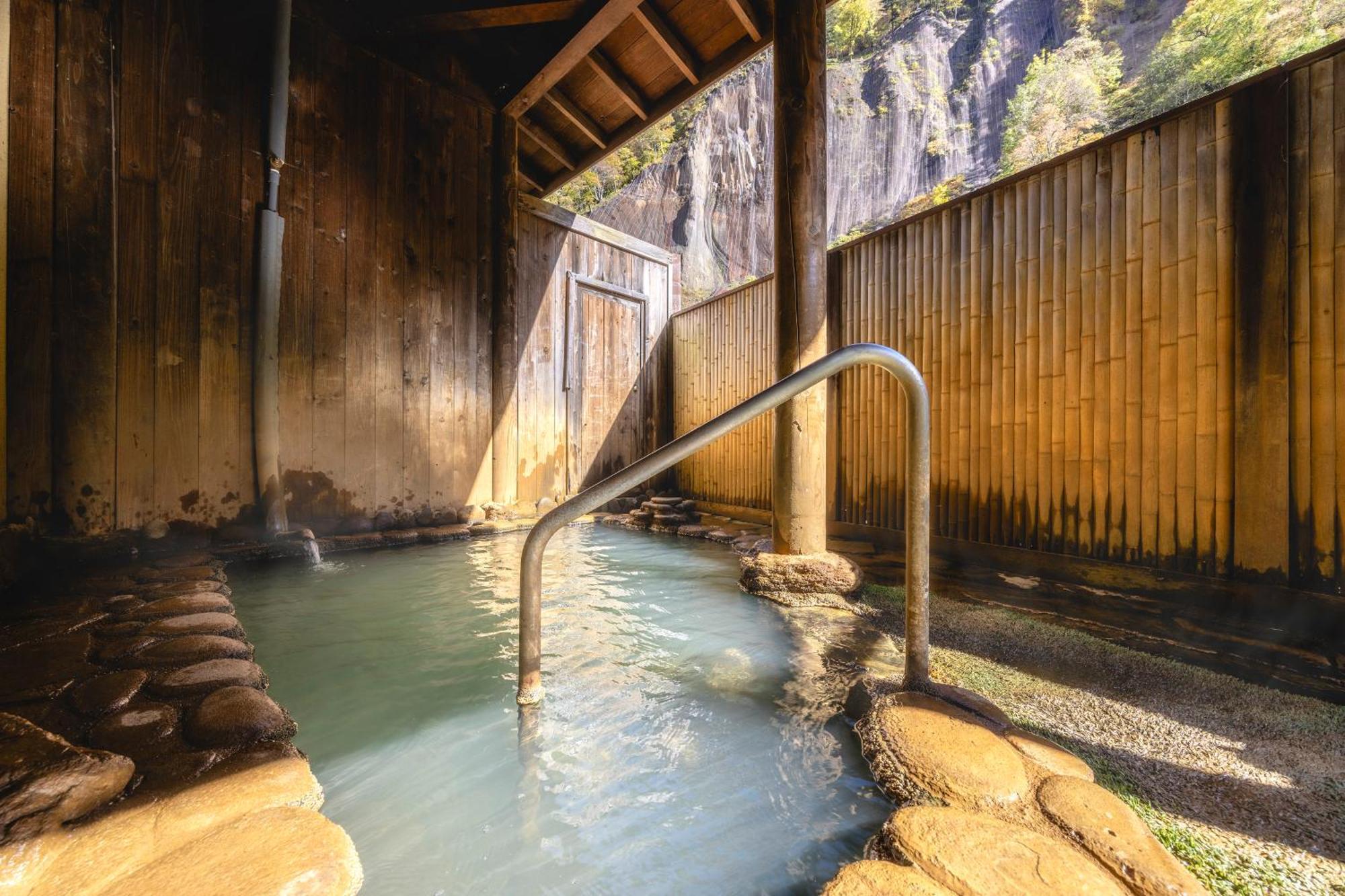 Hotel Shikishimaso à Higashikawa Extérieur photo